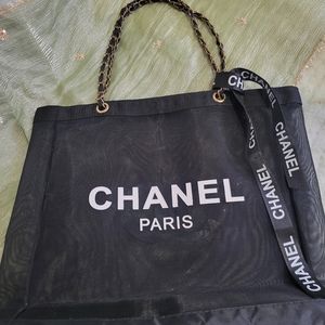 Chanel tote🖤